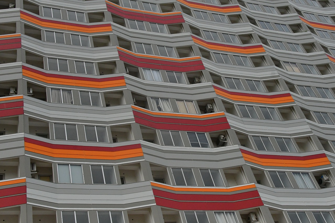 Efektywne zarządzanie nieruchomościami: kluczowe aspekty i zadania